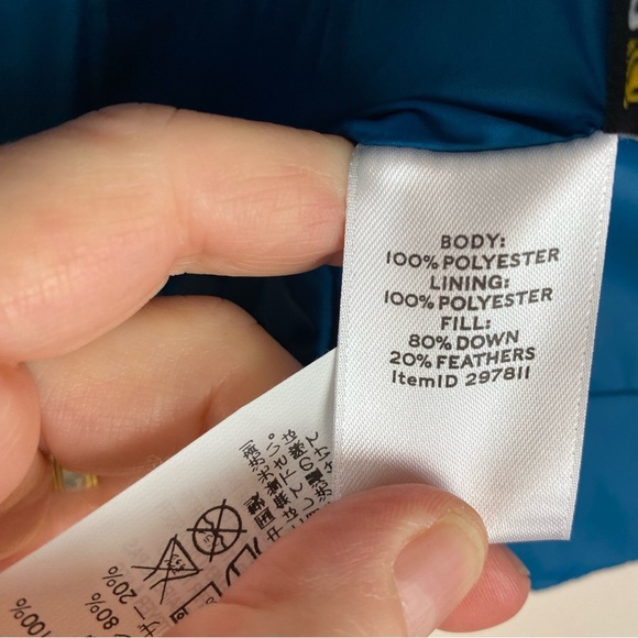 LL Bean Signature Hooded Quilted Down Vest - Picture 6 of 7